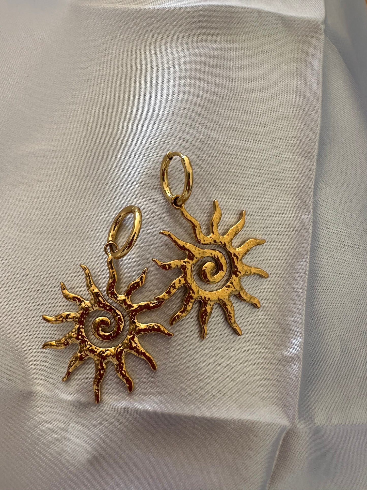 BOUCLES D'OREILLES DORÉES - SOLEYA