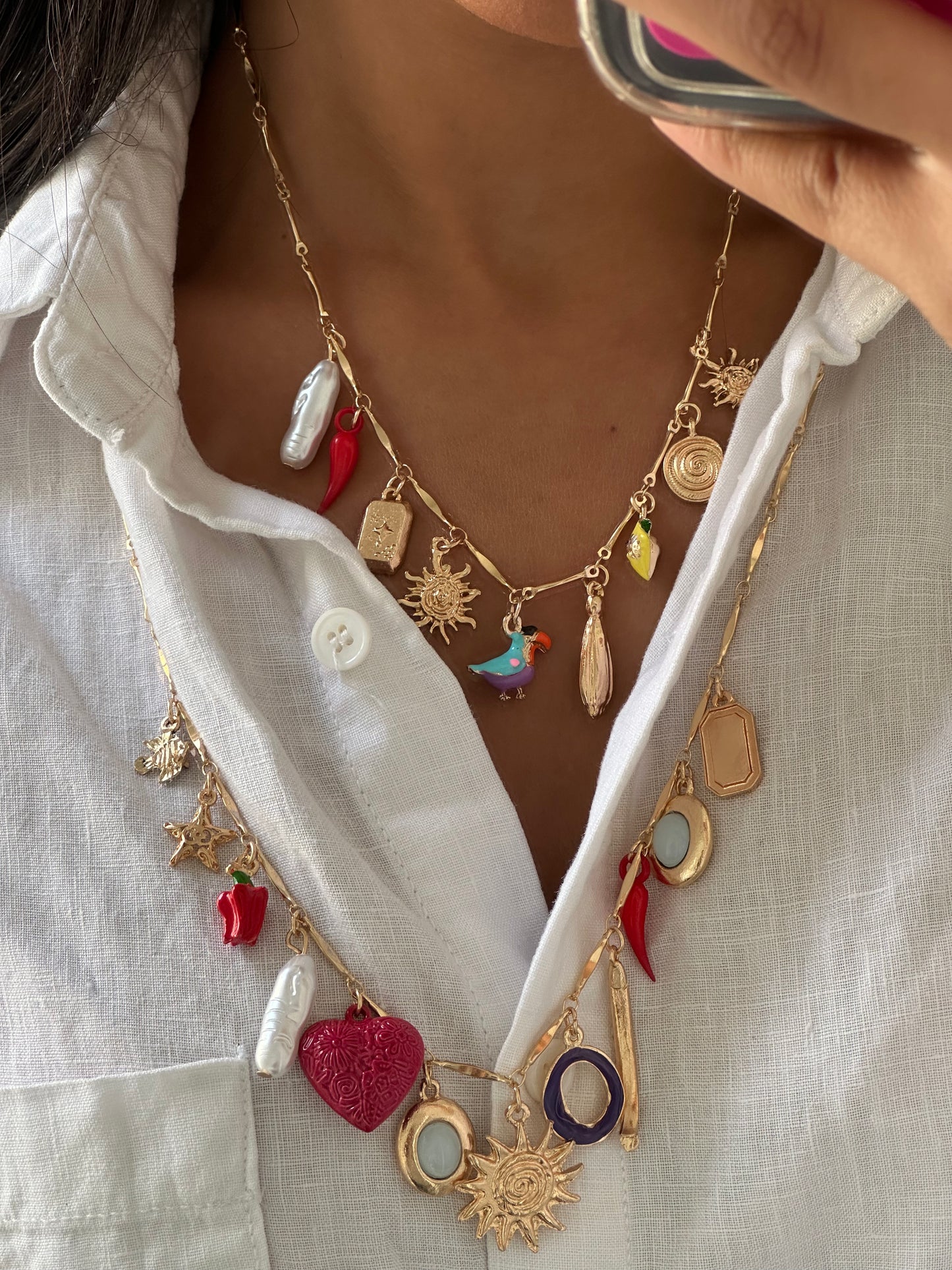 COLLIER À CHARMS -NARCISSSE