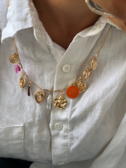 COLLIER À CHARMS -MIRA