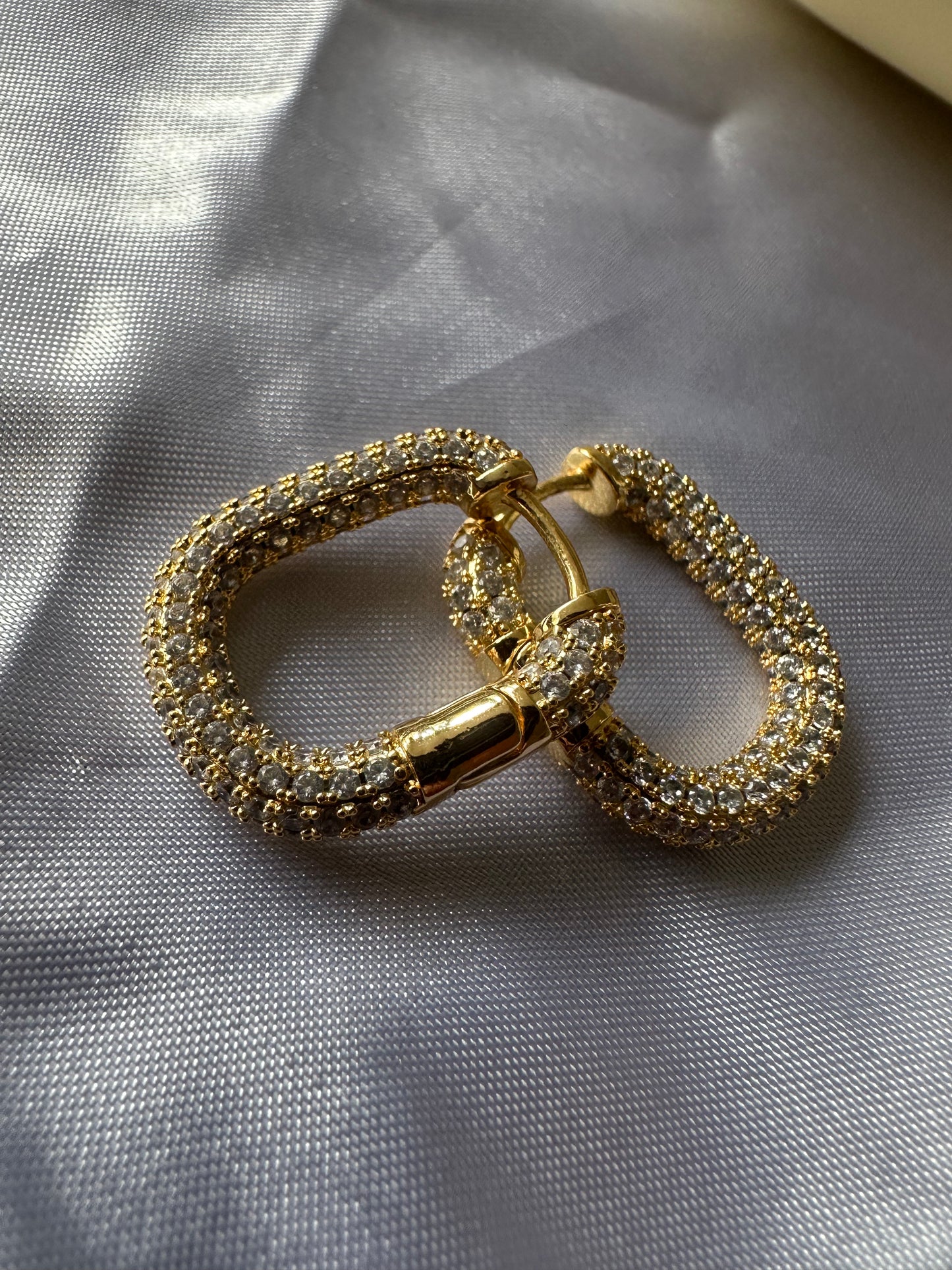 BOUCLES D'OREILLES DIANA