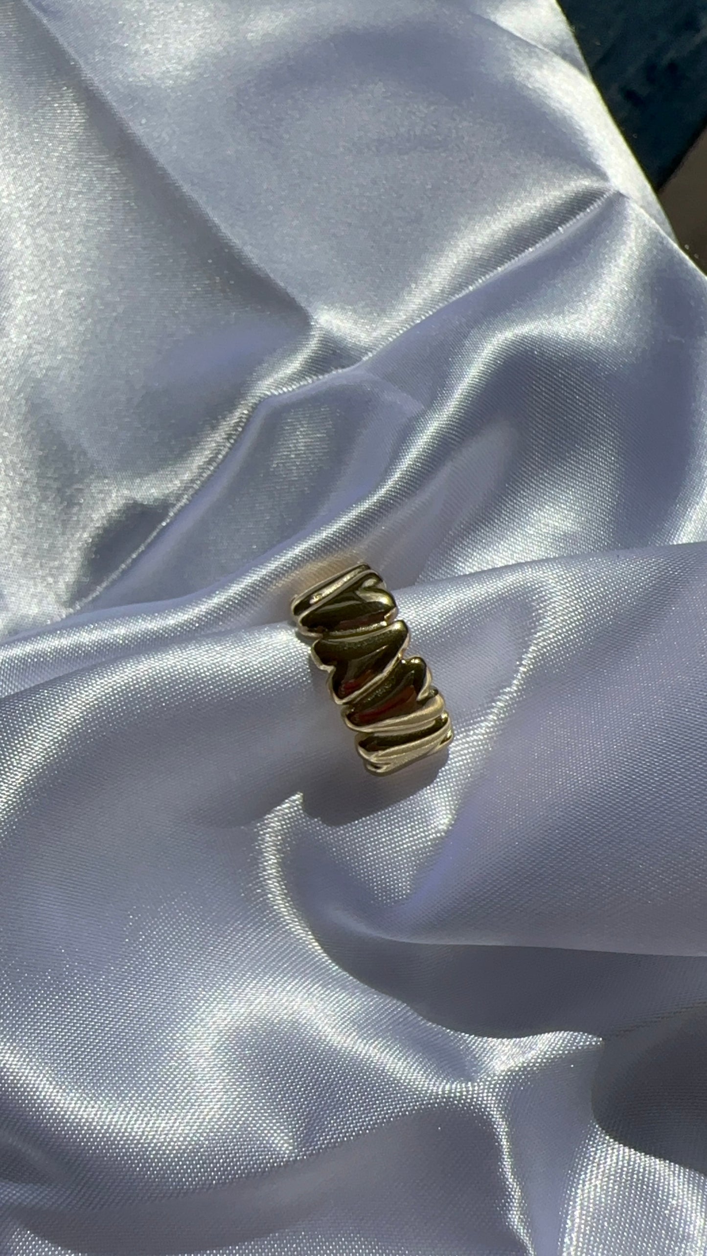 BAGUE -LIOR